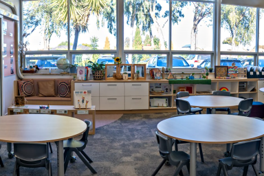 Photo of primary school classroom at Parafield Gardens Primary School